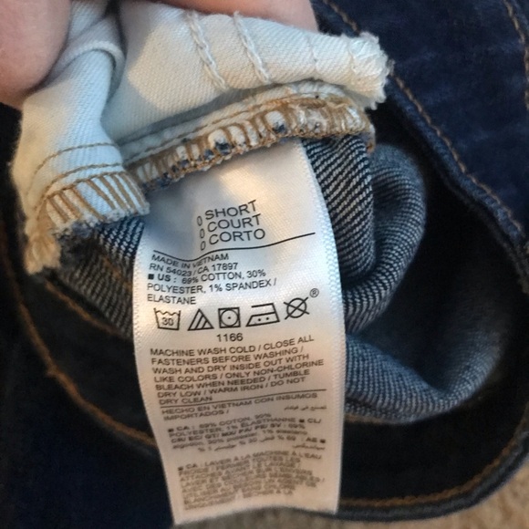 Old Navy Wow Wide Leg Jean 0 Short - Picture 6 of 10